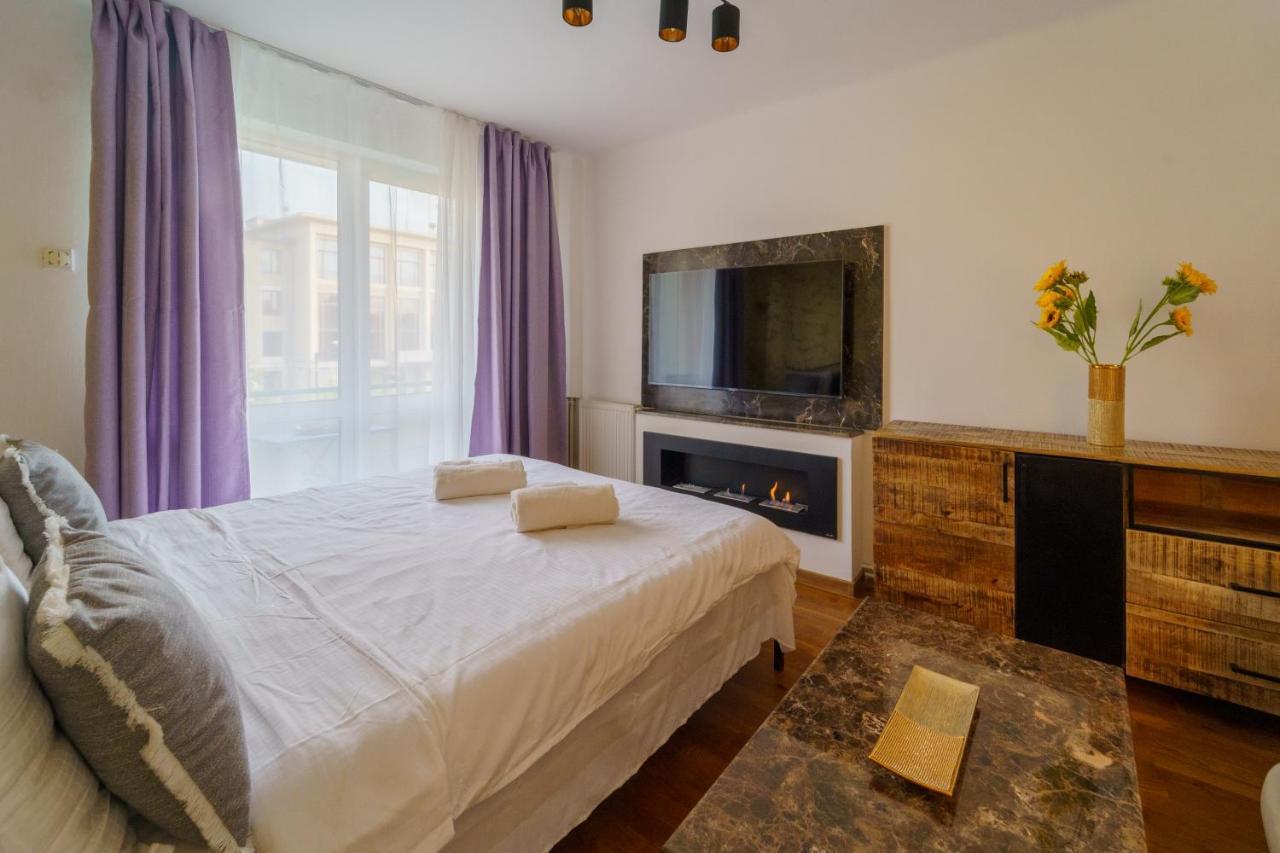 Main Square 5 Star Luxury Apartment With View Cluj-Napoca Exteriör bild