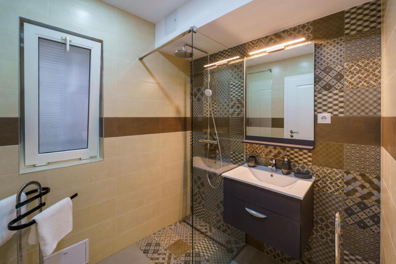 Main Square 5 Star Luxury Apartment With View Cluj-Napoca Exteriör bild