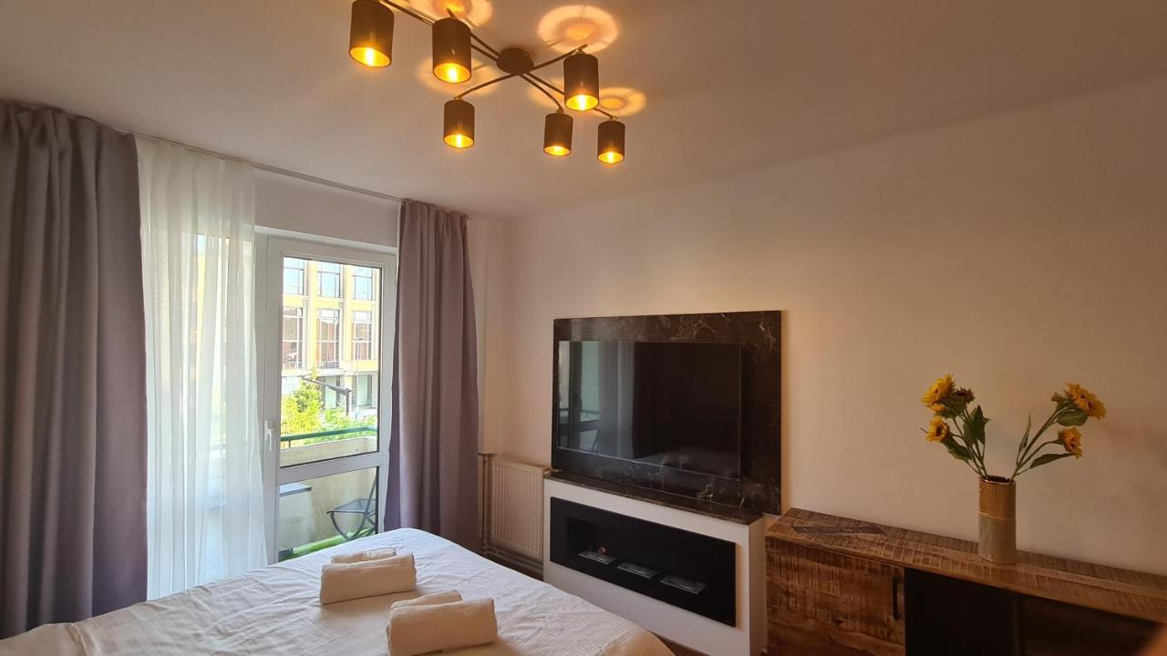 Main Square 5 Star Luxury Apartment With View Cluj-Napoca Exteriör bild